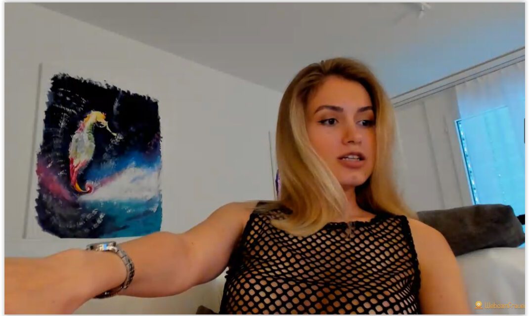Fantasy story about sexy webcam girl Gloria